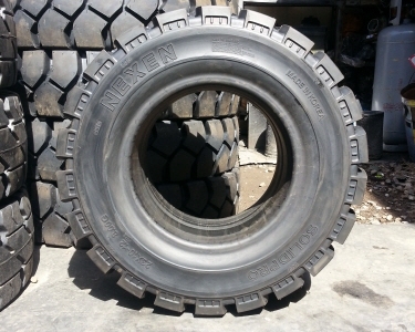 Nexen 23x10 12 (2)