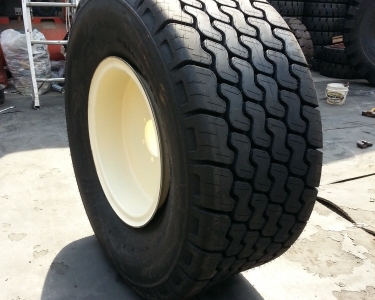 TALL 44x18.00-20 322 b (4)