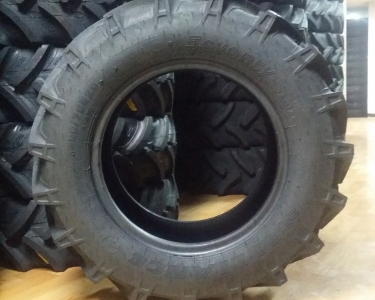 TALL 300 70R20 (2)