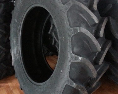 TALL 460 85R38 (2)