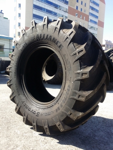 TALL 480 70R24 (1)