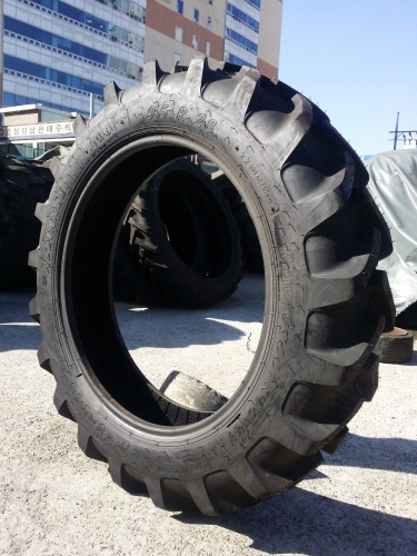 TALL 9.5R28 TL (1)